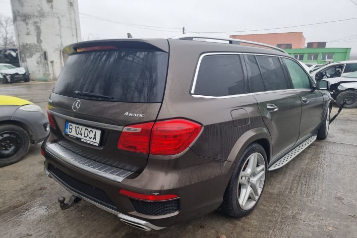 Fata de usa stanga fata Mercedes-Benz GL-Class X166 [2012 - 2015] 4.7