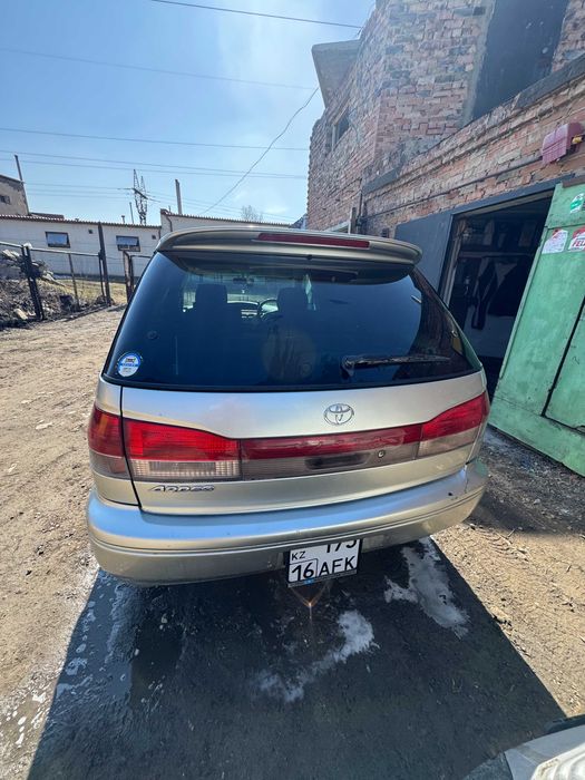 Toyota Vista Ardeo универсал