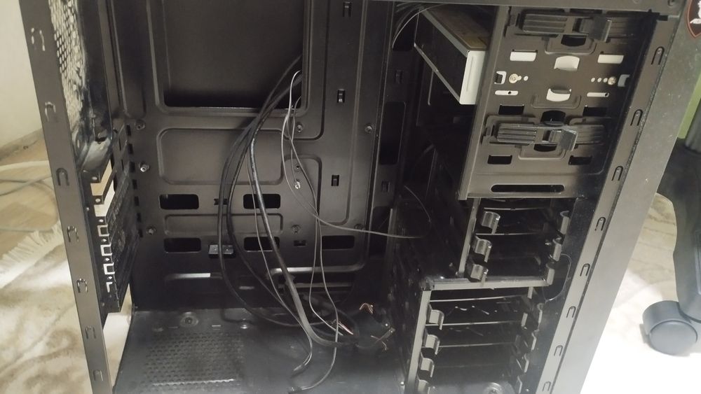 Продам корпус для ПК