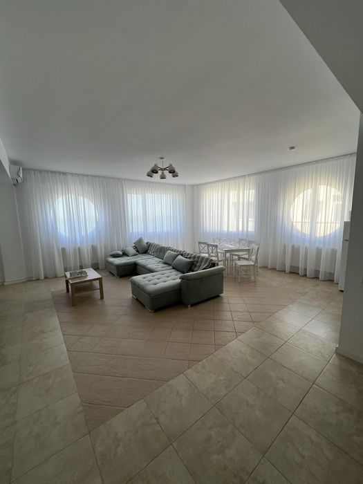 Inchiriez apartament 3 camere Mamaia Nord - Summerland