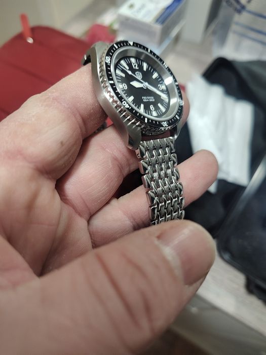 Часовник watchdives wd1980