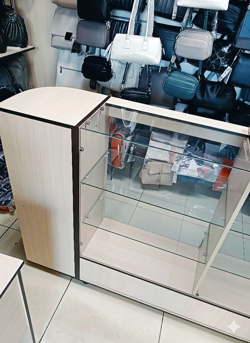 Витрины, торговые панели