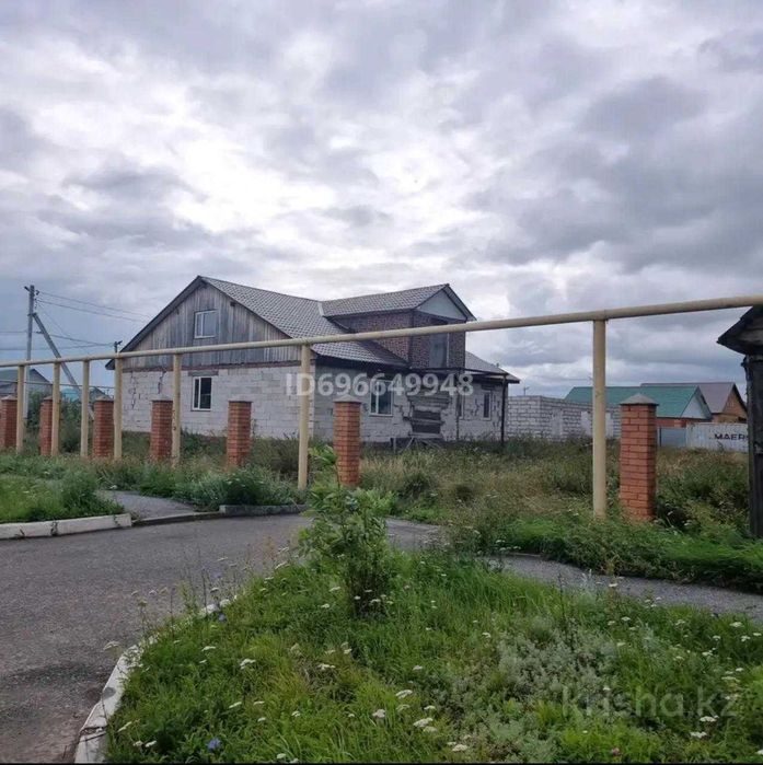 продается дом в Жилом Массиве Дружба