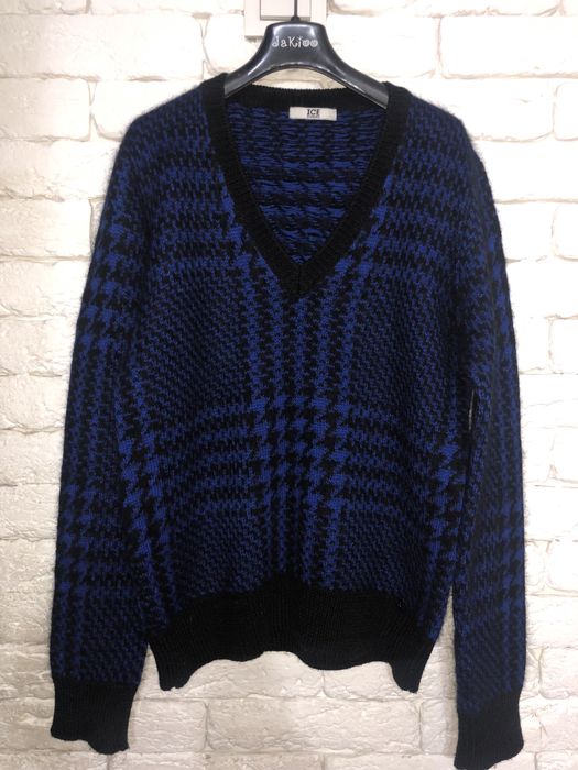 Продам Женский полувер