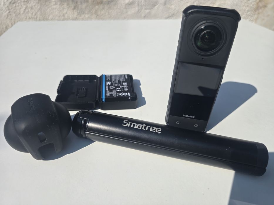 Insta 360 ,x4 ,8k