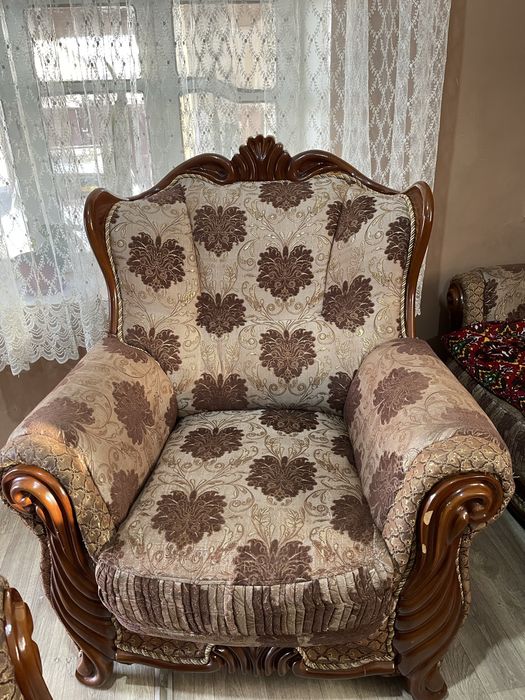 Mebel yumshoq divanlar