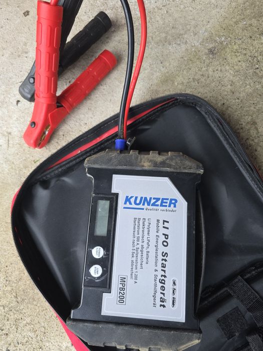 Robot Pornire / Jump Starter Profesional KUNZER MPB200 – 1200A