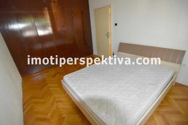 Продава се Тристаен апартамент в Пловдив, Кършияка - 63 кв.м за 899 €/кв.м - Снимка #2
