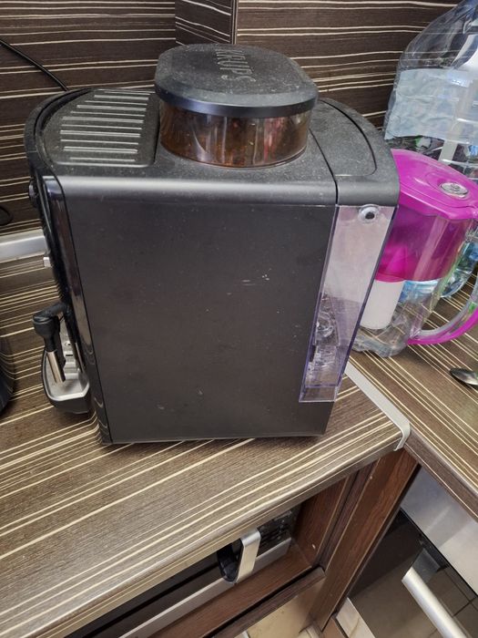 Кафеавтомат Krups EA8110