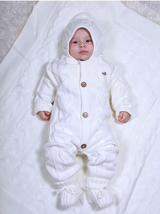 Набор на выписку, конверт и комбинезон