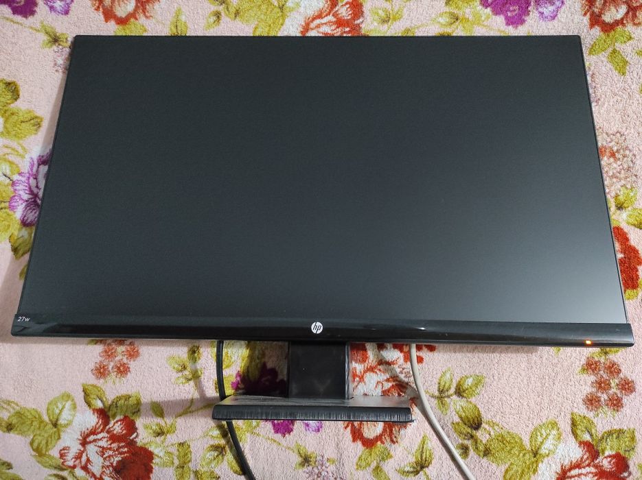 Tayyor Kampyuterga HP 27 Manitor Srochna sotiladi