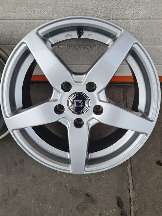Джанти DBV за ДАЧИЯ РЕНО НИСАН Dacia renault R16 5x114.3 ET40 6.5J