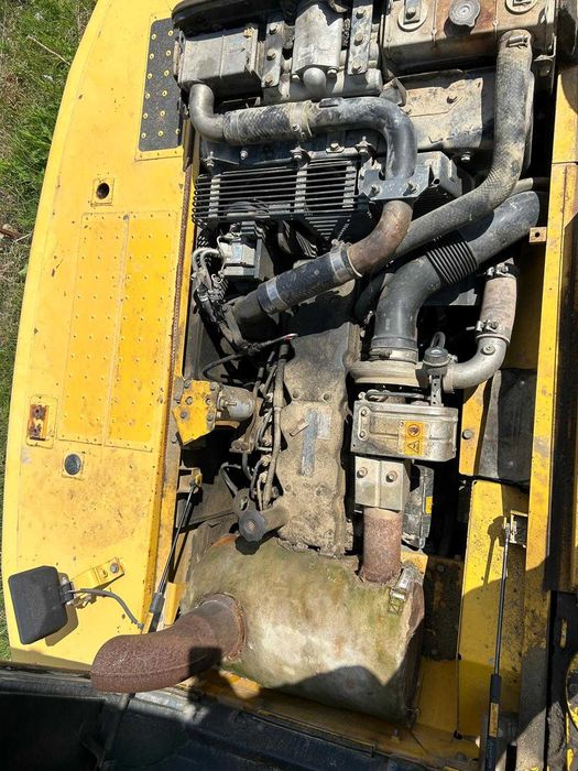 Komatsu PC 240LC-8
