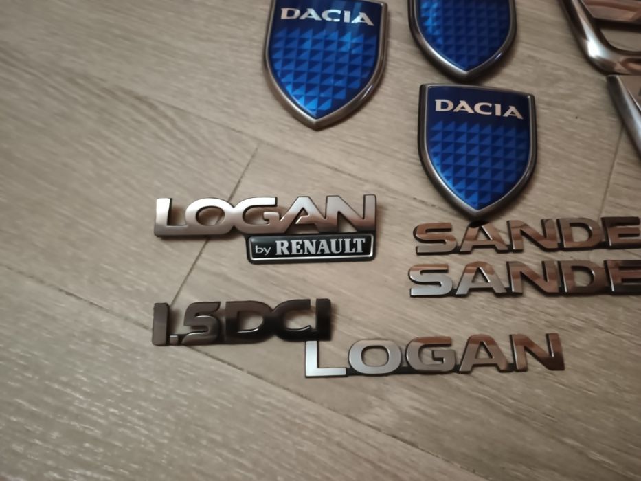 Emblema  Dacia  Duster, Logan...
