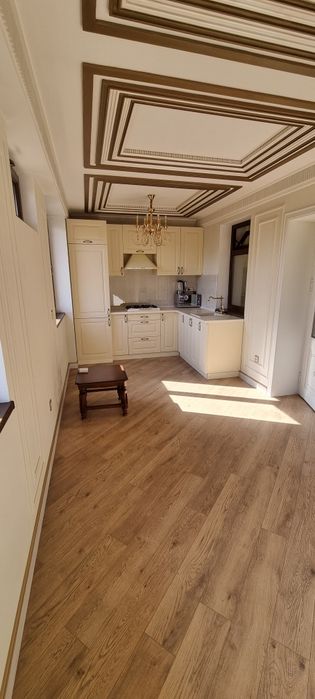 Срочно продаётся  элитная 2-комнатная квартира в центре города

Продаё