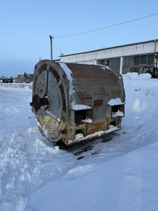 Продам электродвигатель