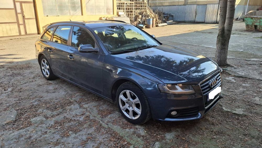 Vand Audi A4 B8 euro5 2010 Automat