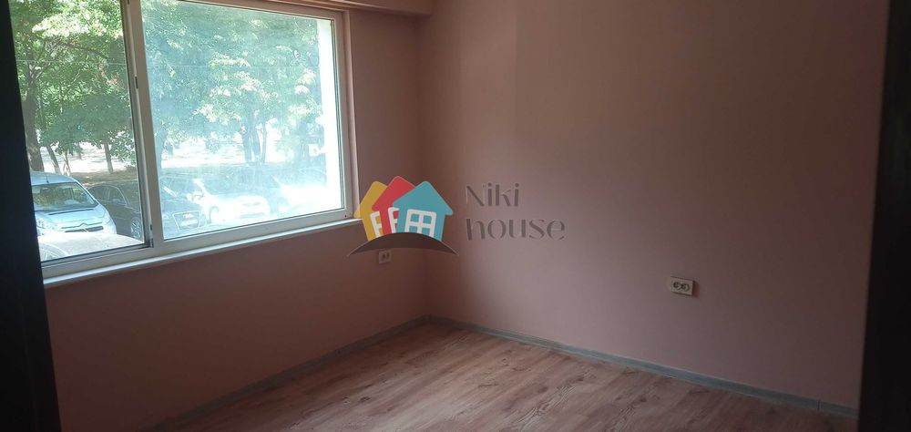 Продава се Тристаен апартамент в Варна, Чайка - 70 кв.м за 1858 €/кв.м - Снимка #4