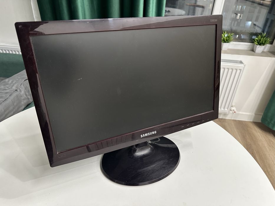 Монитор Samsung 20'