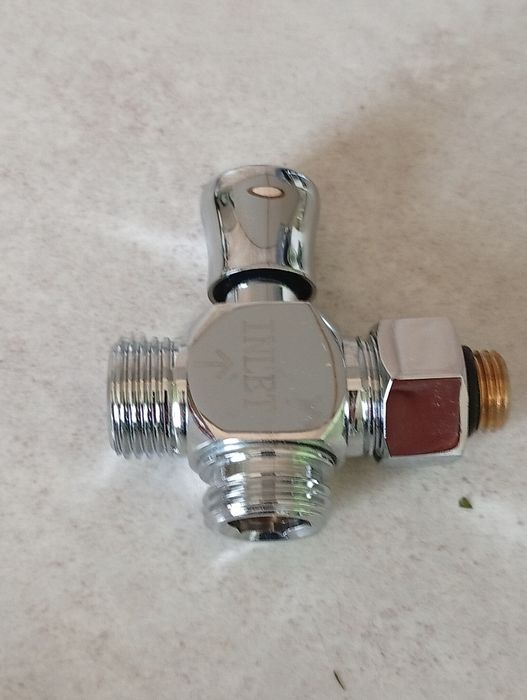 Robinete cu ac 3 căi LEMNI cromat - reglaj fin debit, noi/curate