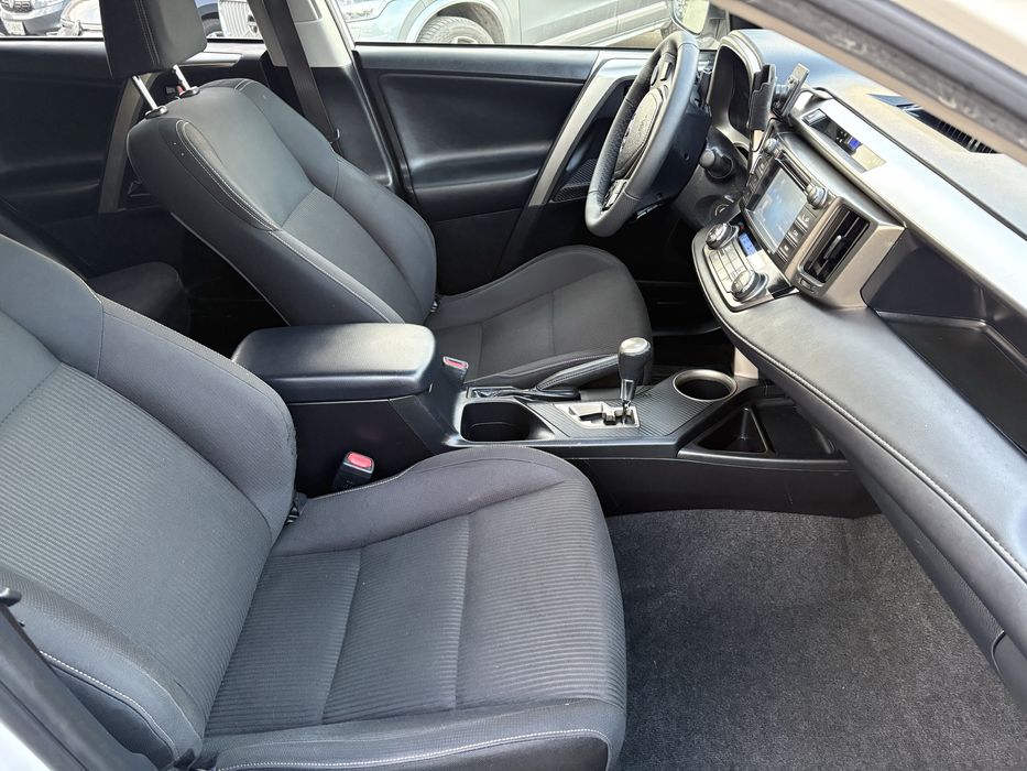 Toyota Rav 4  4x4  euro 5/ automat