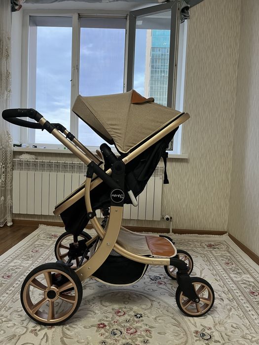 коляска в хорошем состоянии