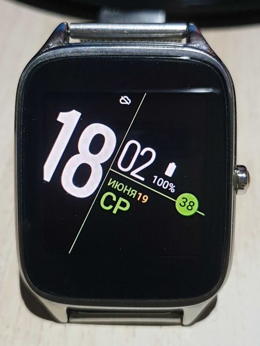 Умные часы Asus ZenWatch 2