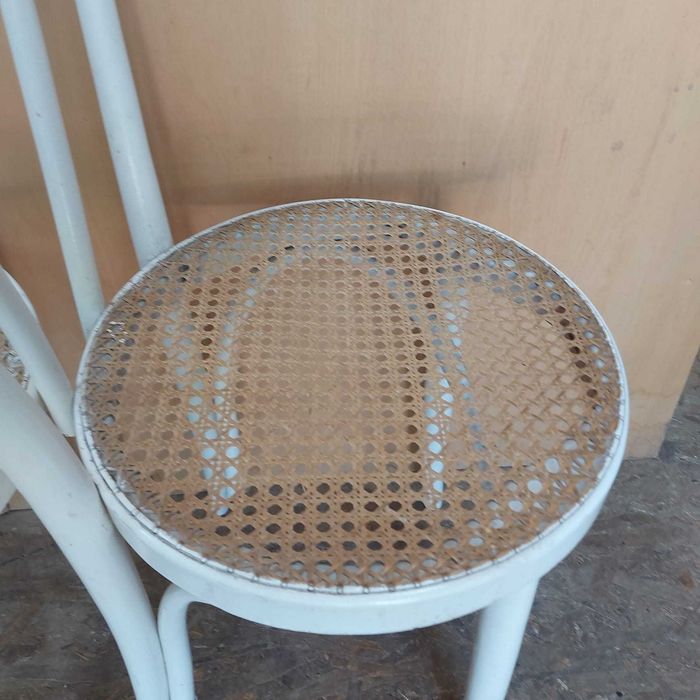 3 buc Scaun Vintage stil Thonet din lemn; Scaun cu sezut din ratan