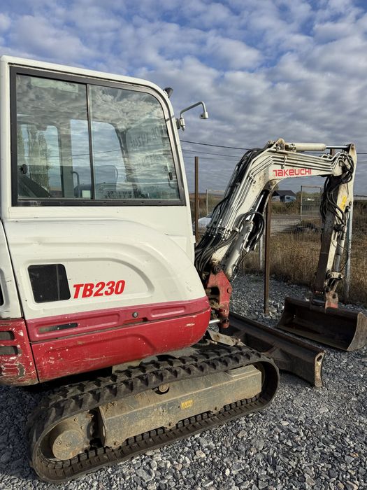 Miniexcavator Takeuchi 3T