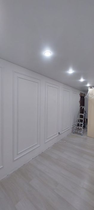 Поклейка галтелей, молдинг