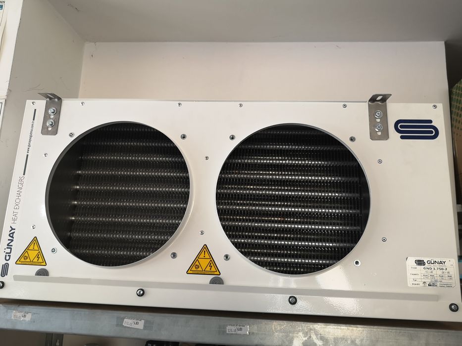 Suflante și agregate frigorifice 99 lei