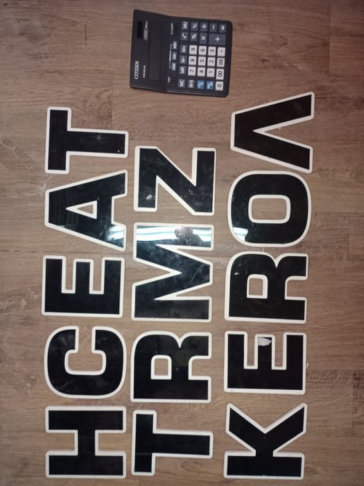 Буквы пластиковые