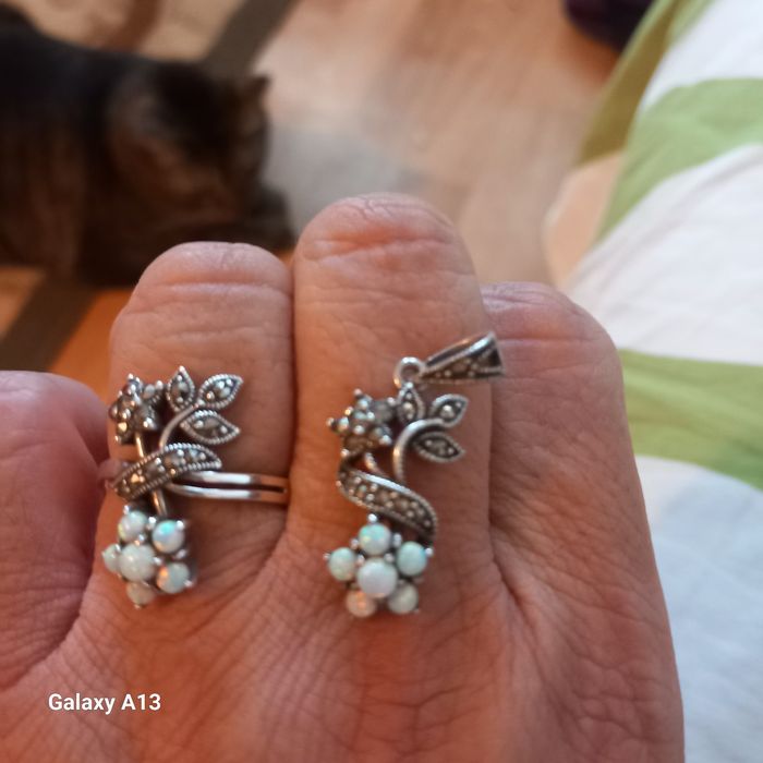 Set brățară argint cu patra de opal natùra plus pandantiv si inel  41