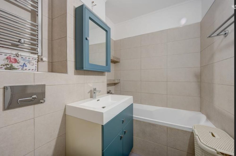 3 camere | Bd. BUREBISTA, Pta ALBA IULIA I Bloc 1995, beton armat 
260.000 € | Proprietar | Fără comision