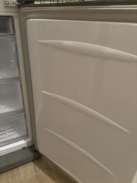 *Холодильник срочно*