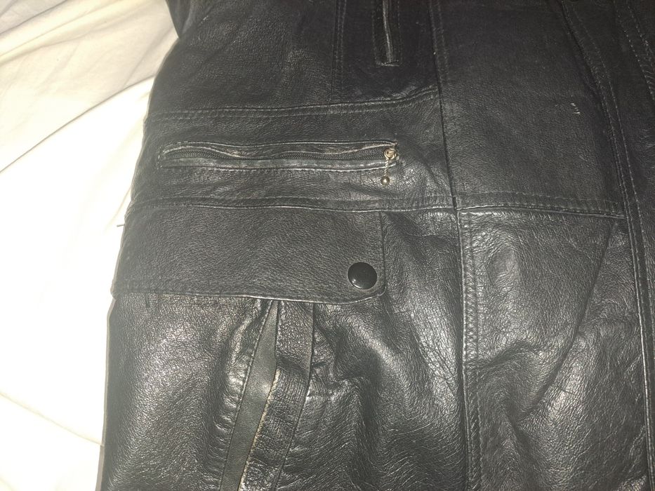 Кожено яке естествена кожа.