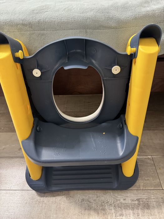 Детское сиденье-лестница на унитаз