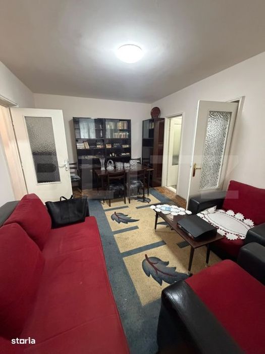 Apartament cu 2 camere, semidecomandat, zona Mazepa