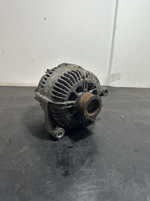 Alternator BMW Seria E60 E61  530d 525d 2.5 diesel 3.0 diesel