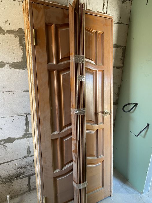 Деревянные двери