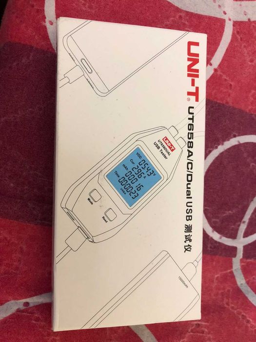 Мултиметър амперметър UNI-T UT658 Dual