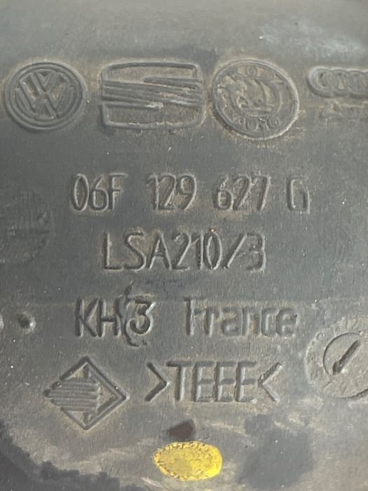 Furtun Admisie Aer Audi A3 Ii 8P1 2003 - 2013 2.0 Tfsi Axx 06F129627G