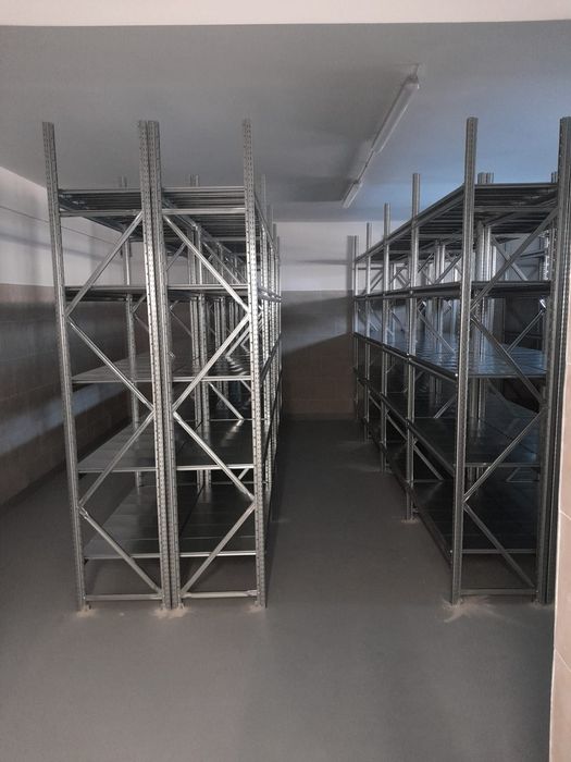 Rafturi metalice profesionale arhivă, birou, paleți, cantilever