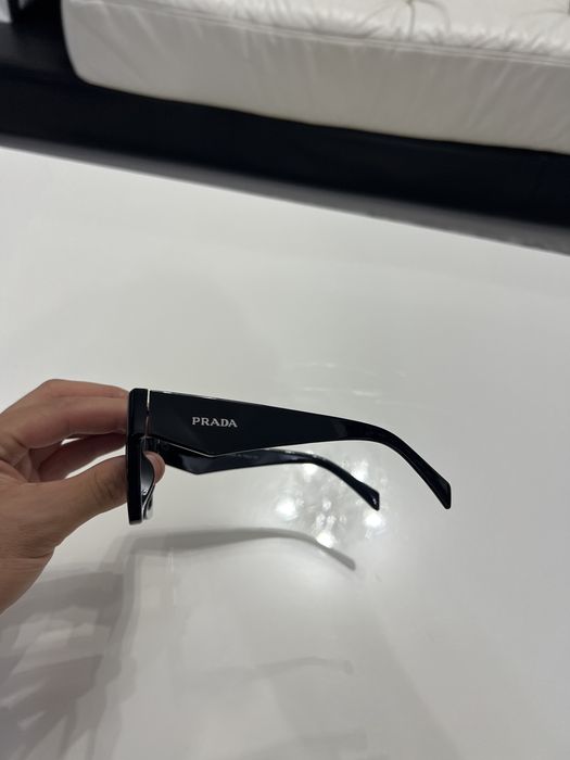 Ochelari De Soare Prada