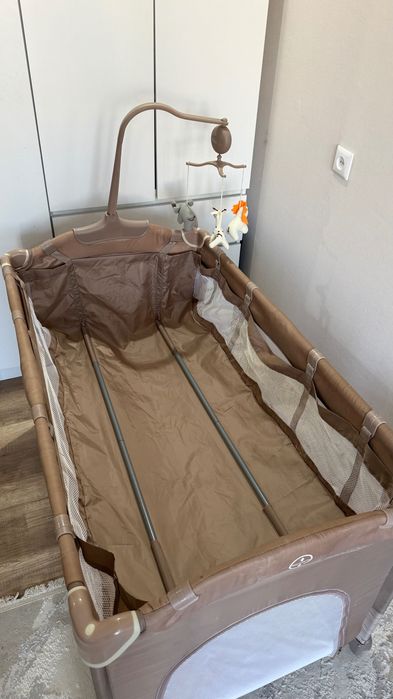 Отдам ДАРОМ детский манеж