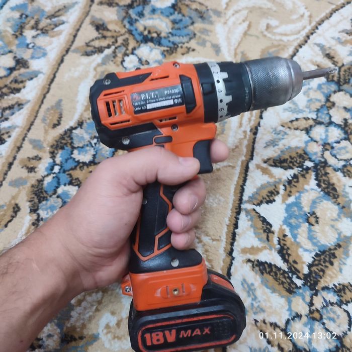 Продам шуруповерт PiT