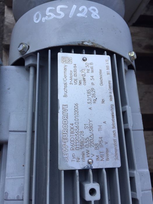 Мотор-редуктор/редуктори Sew-Eurodrive