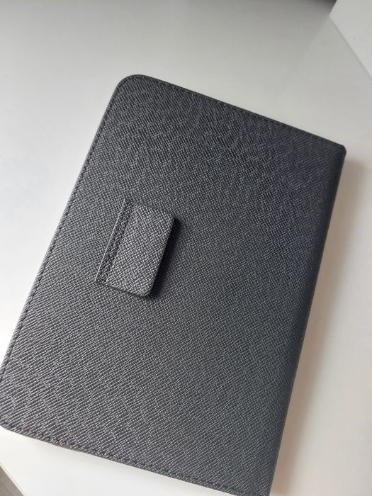 Калъф тефтер за таблет