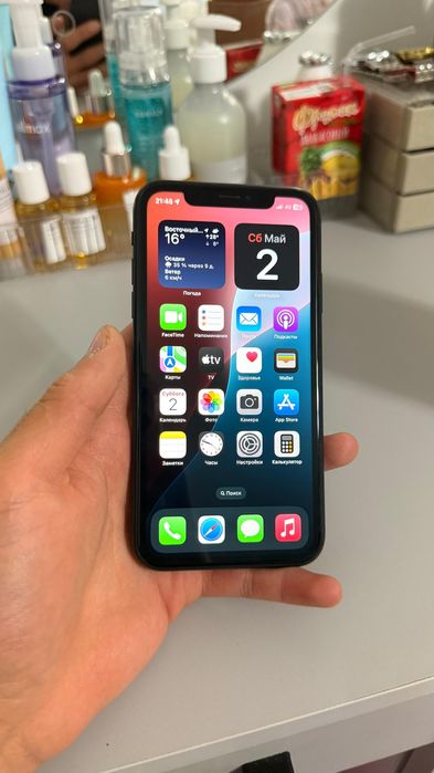 iPhone XR в отличном состоянии