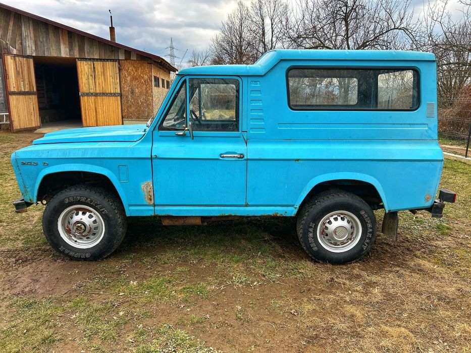 Vând Aro 243 D original